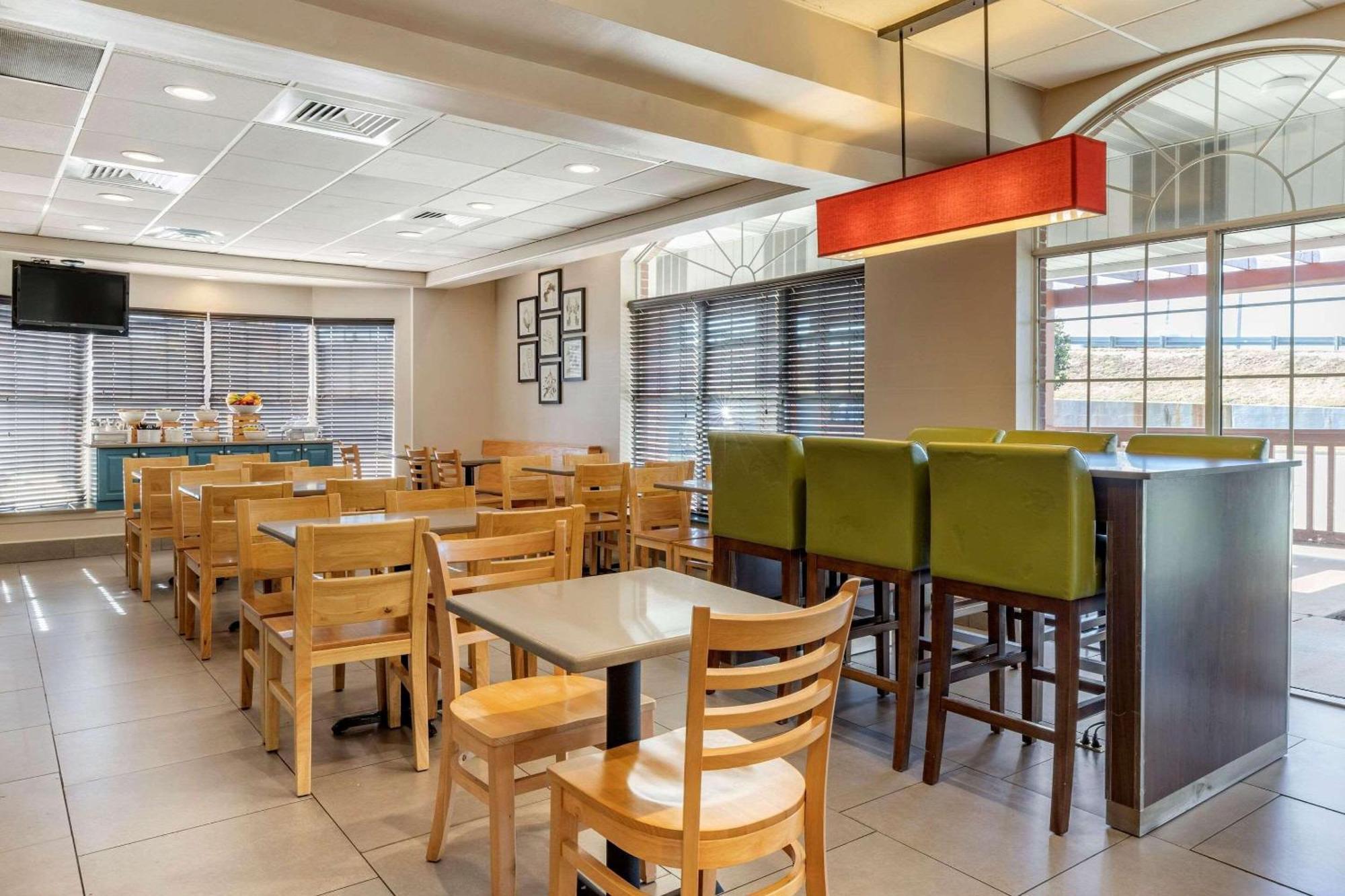Country Inn & Suites By Radisson, Lumberton, Nc ภายนอก รูปภาพ