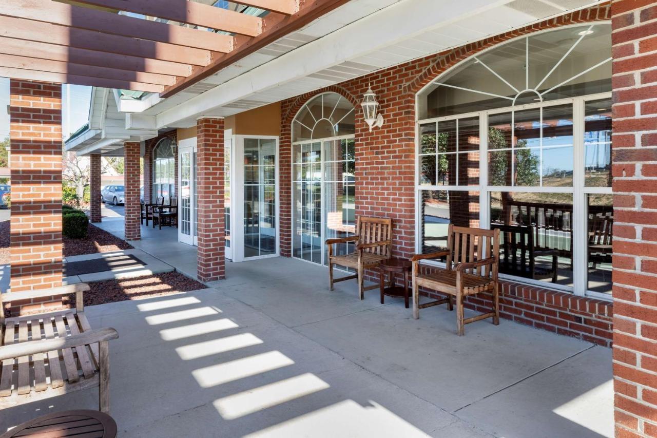 Country Inn & Suites By Radisson, Lumberton, Nc ภายนอก รูปภาพ